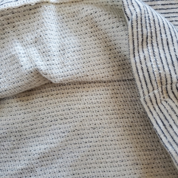 DALIA Grey Striped A-Line Dress Size Small - Picture 4 of 6